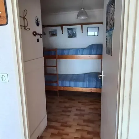 Apartment Bright 26 M With Pool And Sea View