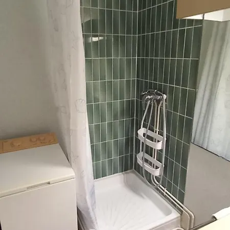 Bright 26 M With Pool And Sea View アパート