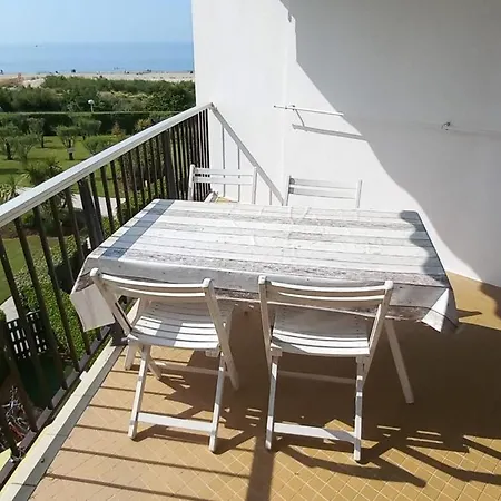 アパート Bright 26 M With Pool And Sea View *